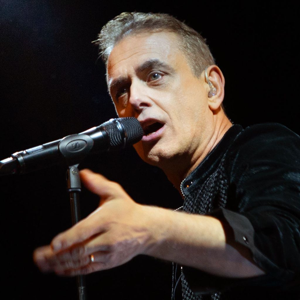 The Robbie Williams Experience