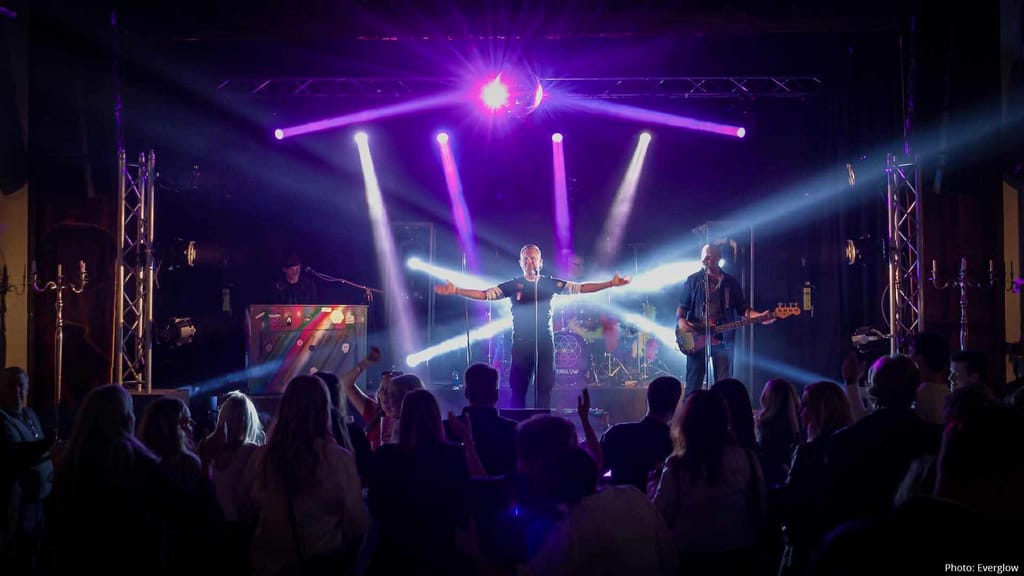 Everglow – Tribute to Coldplay
