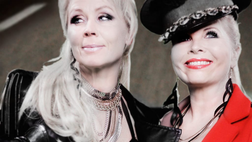 Lili & Susie